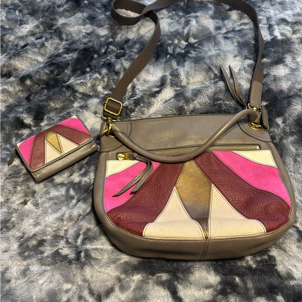 Fossil Leather Crossbody Bag with matchingwallet with Pink and Burgundy Accent
